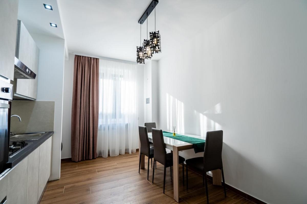 One Fiera With Private Bathroom * Verona