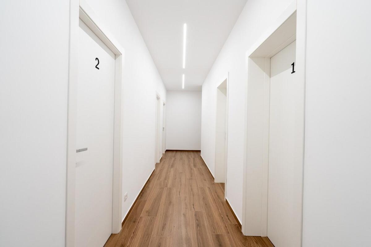 One Fiera With Private Bathroom Appartamento *